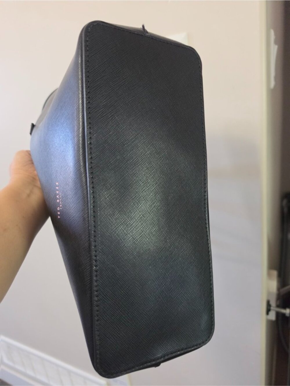 100% leather Ted Baker Black Tote Bag with Bow Accent - Picture 7 of 9